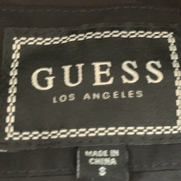 Small Guess jacket mint condition - Picture 4 of 7